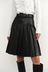 Yarra Skirt - Black (styled outfit shot)
