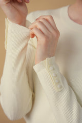 Point Scallop Edge Sweater, detail