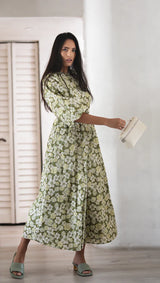 Green Floral Balloon Sleeve