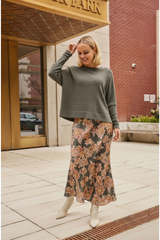 Ruby Top - Olive, fabric detail